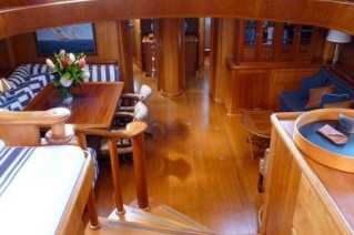 Yacht BOLERO -  Main Salon